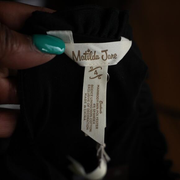 Matilda Jane Black Velvet Shift Dress NWT  4 - Picture 7 of 7